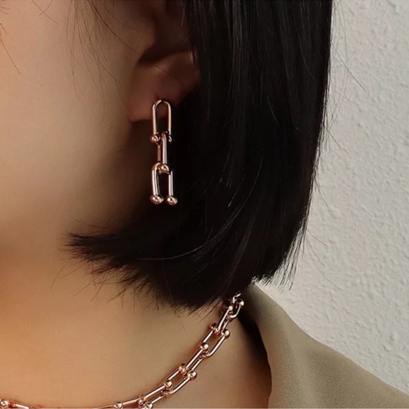 Jewelry - Heardwear gold link 18k gold plated stainless steel earring